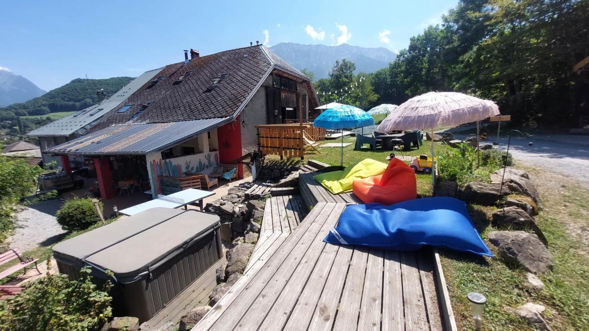 Yourtes Olachat Proche Annecy فافيرج المظهر الخارجي الصورة