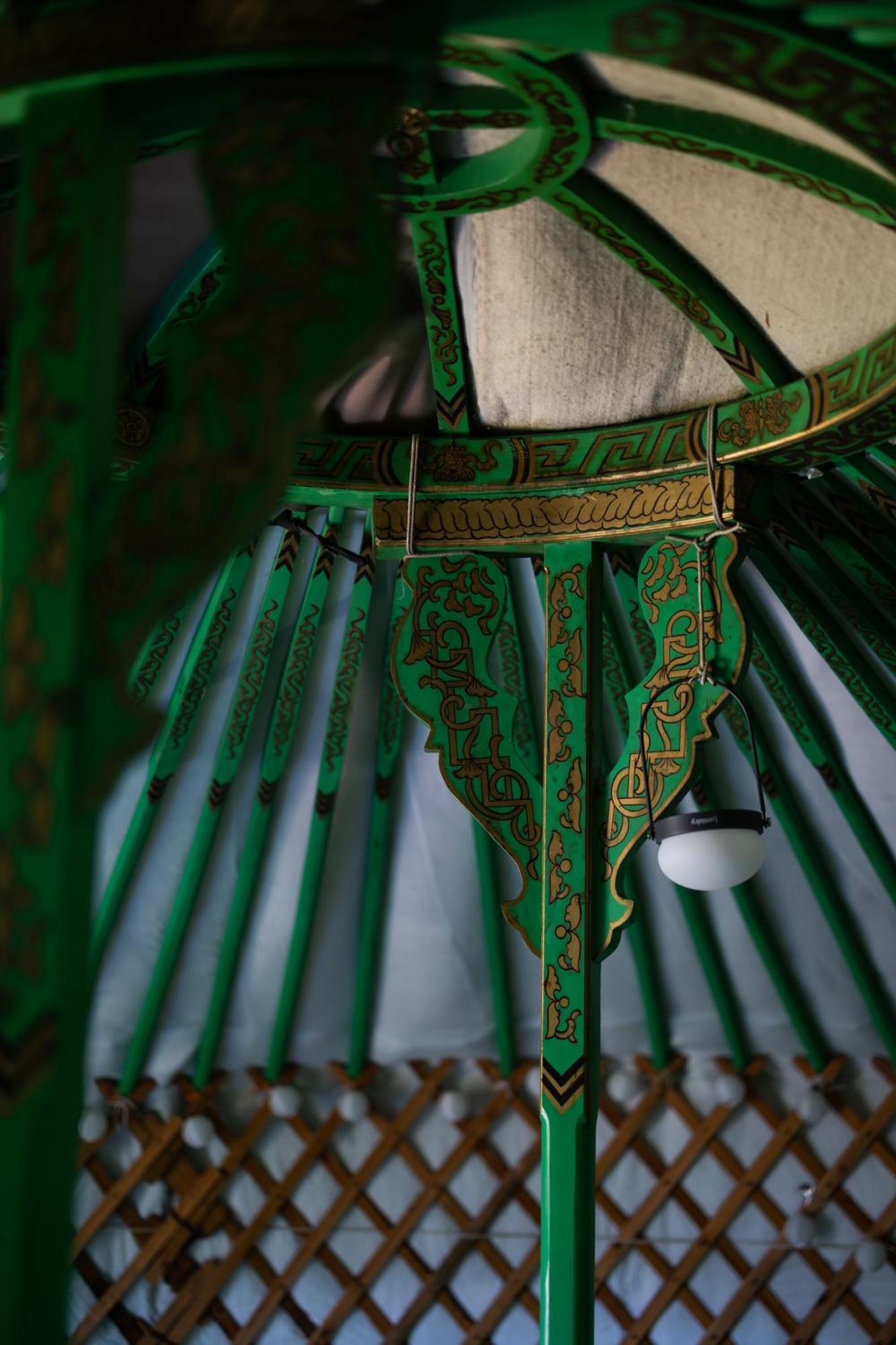 Yourtes Olachat Proche Annecy فافيرج المظهر الخارجي الصورة